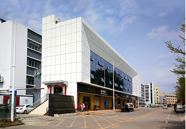 石河镇住宅公寓幕墙修缮