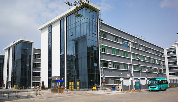 石河镇智慧园区幕墙维修